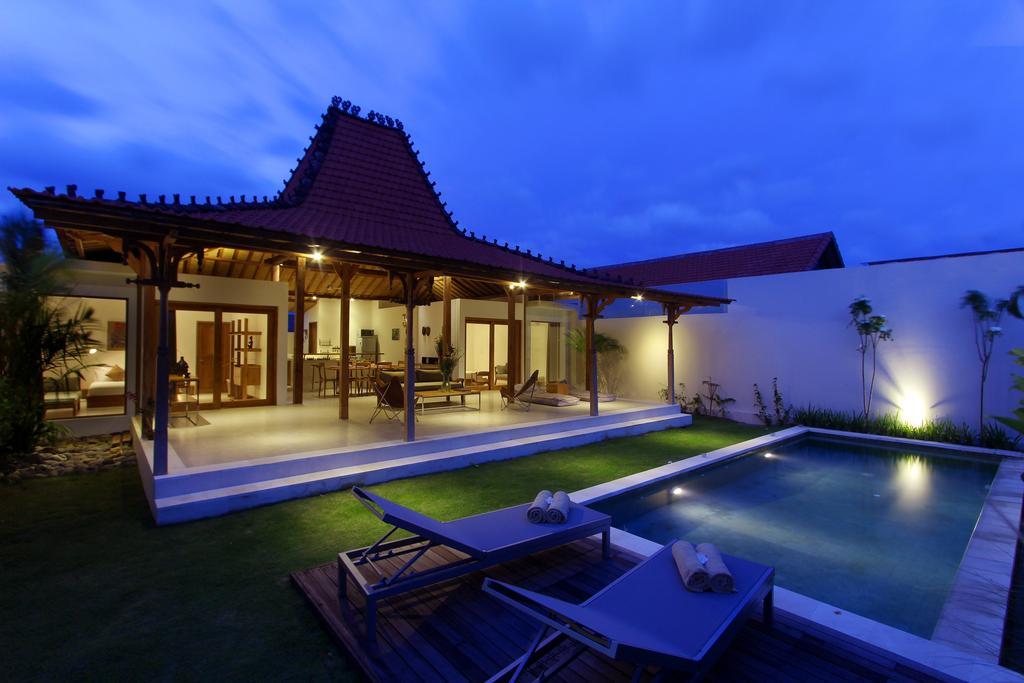 Villa Manik Canggu Rum bild